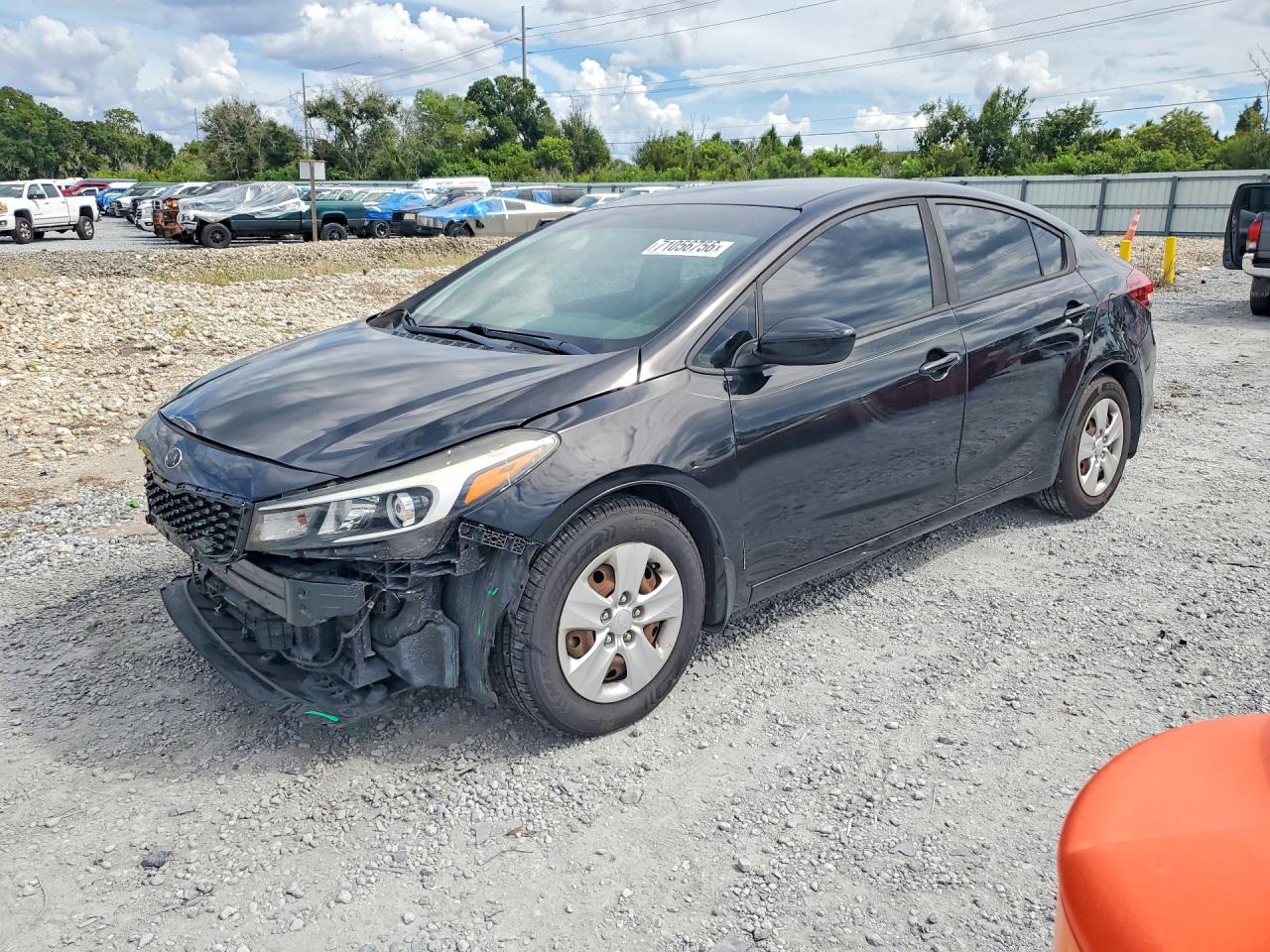 2018 KIA FORTE LX | 3KPFK4A76JE240573 | UPCARS
