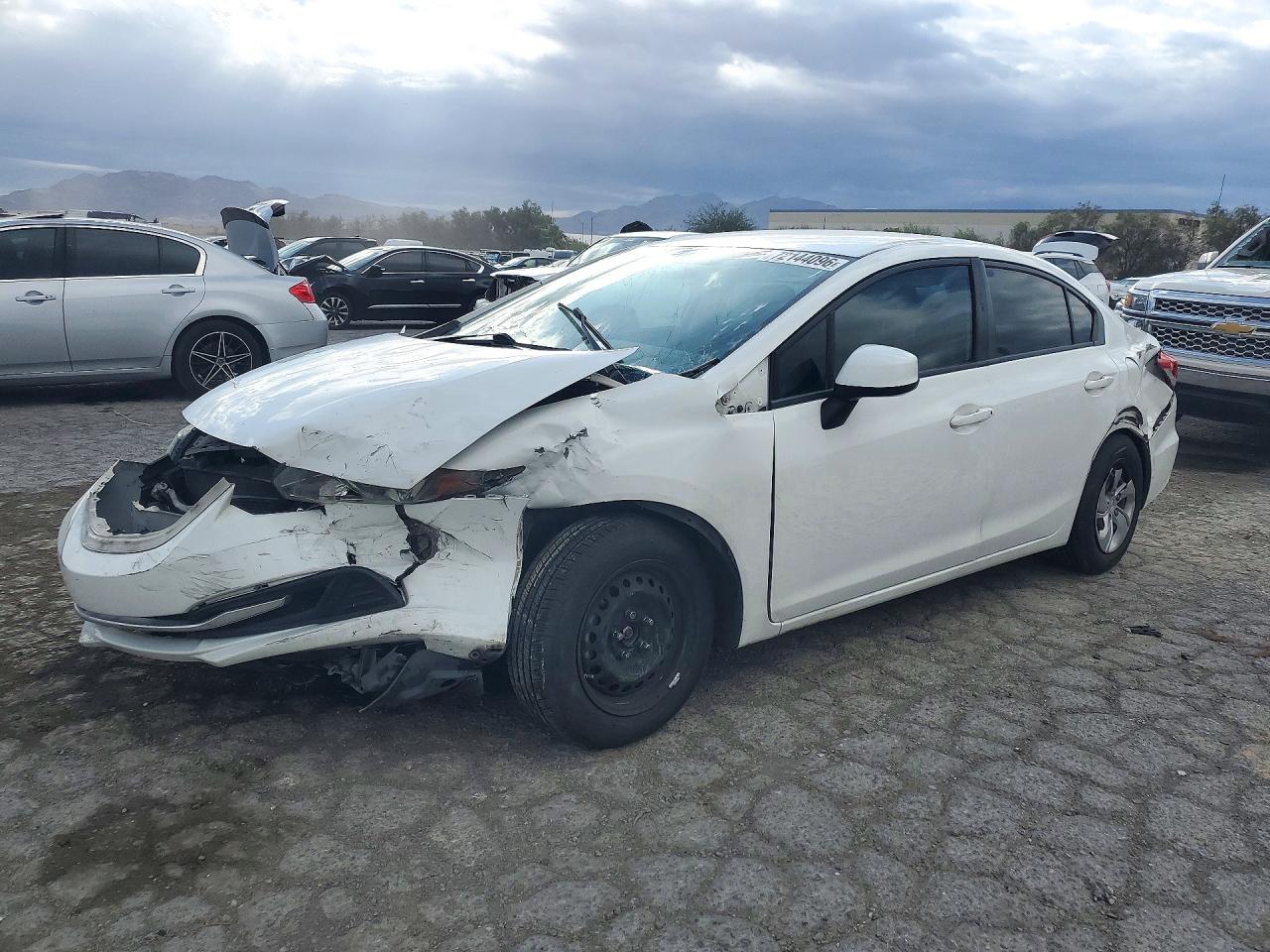 2013 HONDA CIVIC LX | 2HGFB2F50DH549025 | UPCARS