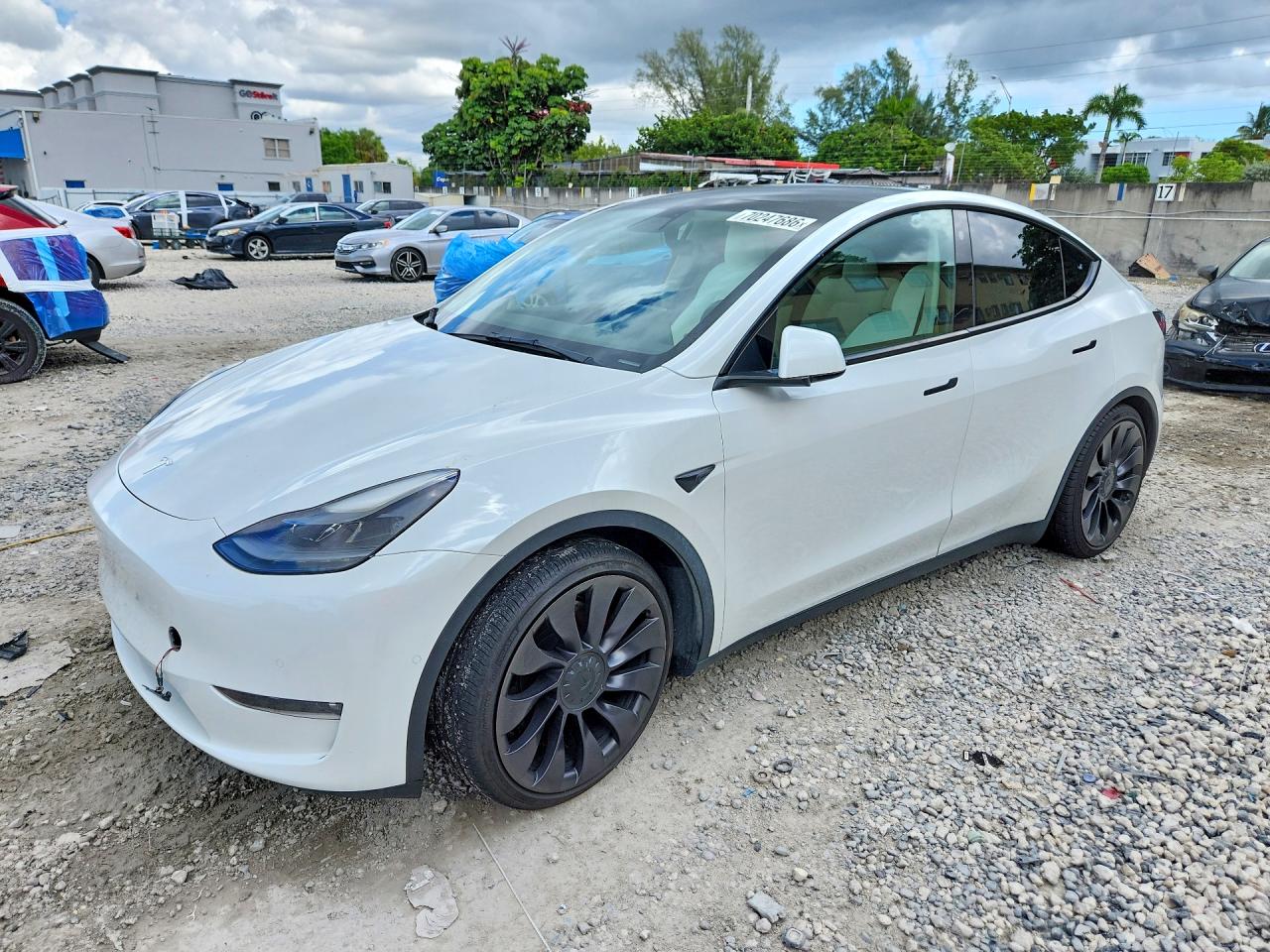 2022 TESLA MODEL Y | 7SAYGDEF4NF322736 | UPCARS