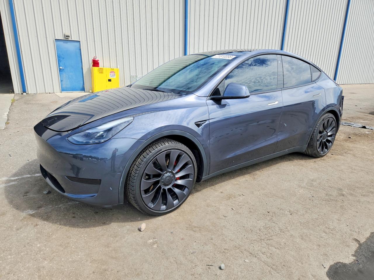 2022 TESLA MODEL Y | 7SAYGDEF1NF451761 | UPCARS