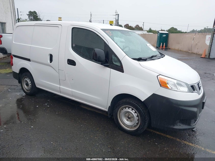 2018 NISSAN NV200 S | 3N6CM0KN3JK699674 | UPCARS