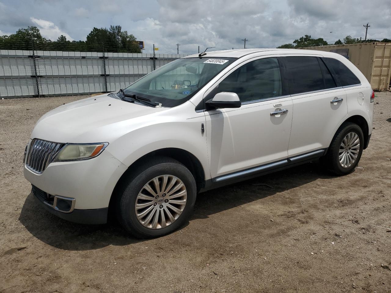2011 LINCOLN TOWNHOUSE MKX | 2LMDJ6JK4BBJ34139 | UPCARS