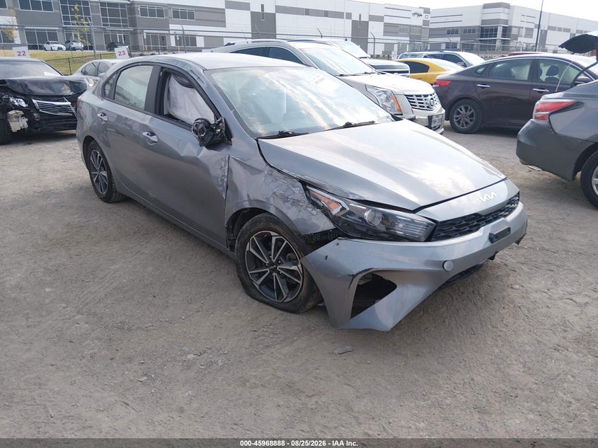 2022 KIA FORTE LXS | 3KPF24AD2NE436781 | UPCARS