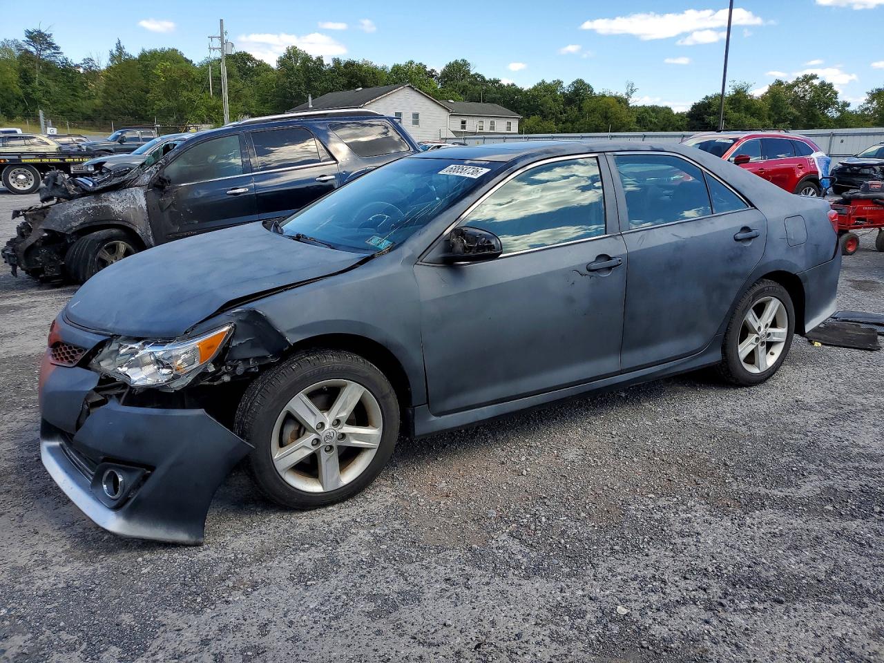 2014 TOYOTA CAMRY SE | 4T1BF1FK6EU747877 | UPCARS
