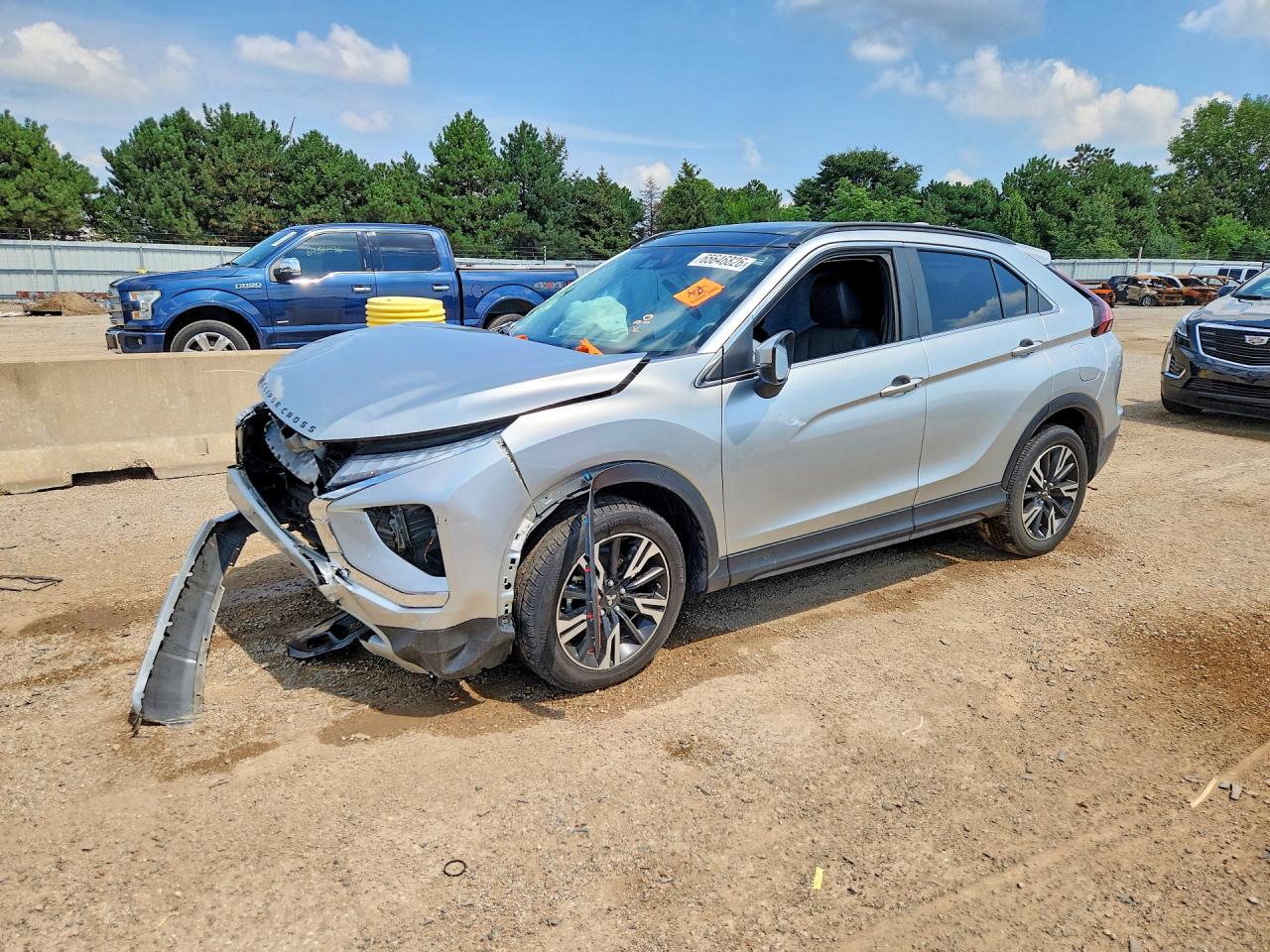 2023 MITSUBISHI ECLIP SE | JA4ATWAA5PZ001389 | UPCARS