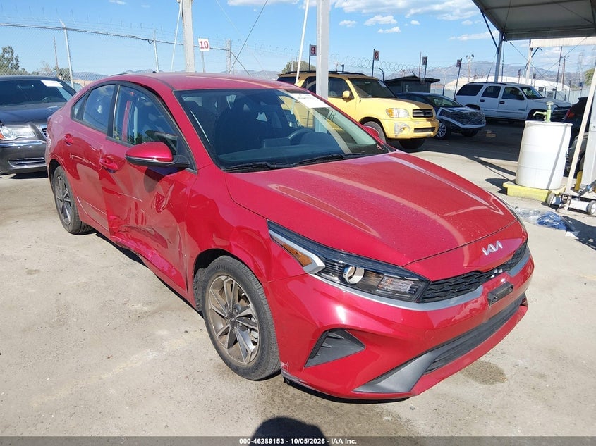 2023 KIA FORTE LXS | 3KPF24AD5PE683215 | UPCARS