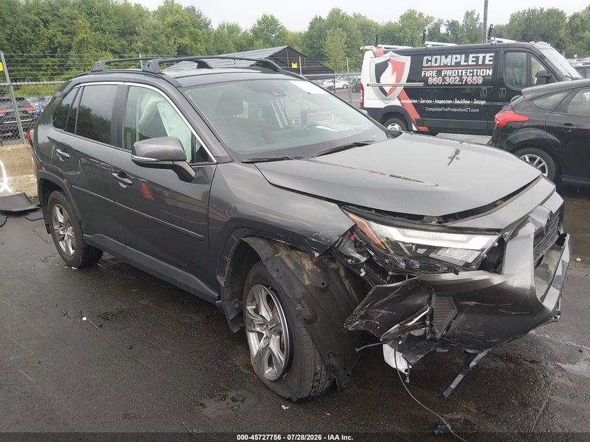 2025 TOYOTA RAV4 XLE | 2T3P1RFV0SW519387 | UPCARS