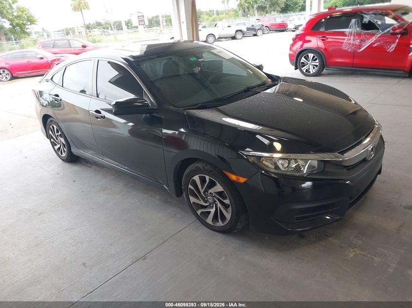 2018 HONDA CIVIC EX | 2HGFC2F77JH543605 | UPCARS