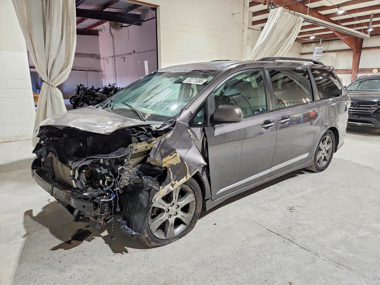2015 TOYOTA SIENNA SPORT | 5TDXK3DC7FS542894 | UPCARS