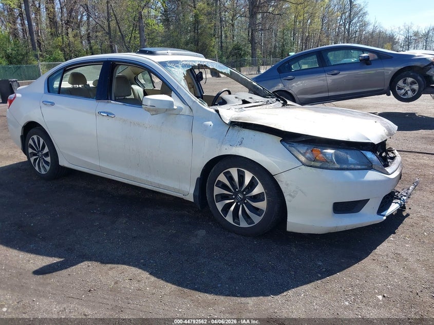 2014 HONDA ACCORD HYBRID EX-L | 1HGCR6F52EA004868 | UPCARS