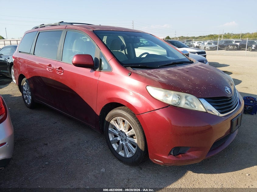 2011 TOYOTA SIENNA LE | 5TDJK3DC3BS014074 | UPCARS