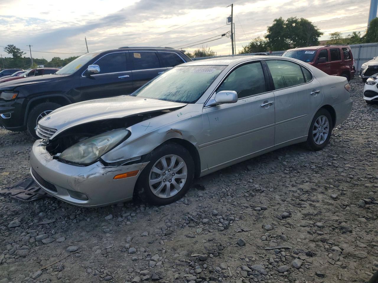 2004 LEXUS ES 330 | JTHBA30G645054933 | UPCARS