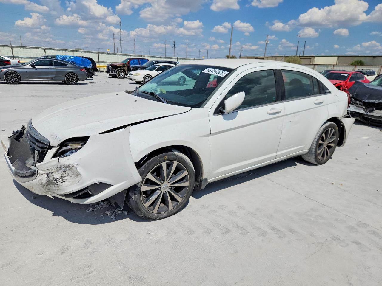 2013 CHRYSLER 200 TOURING | 1C3CCBBG2DN744299 | UPCARS