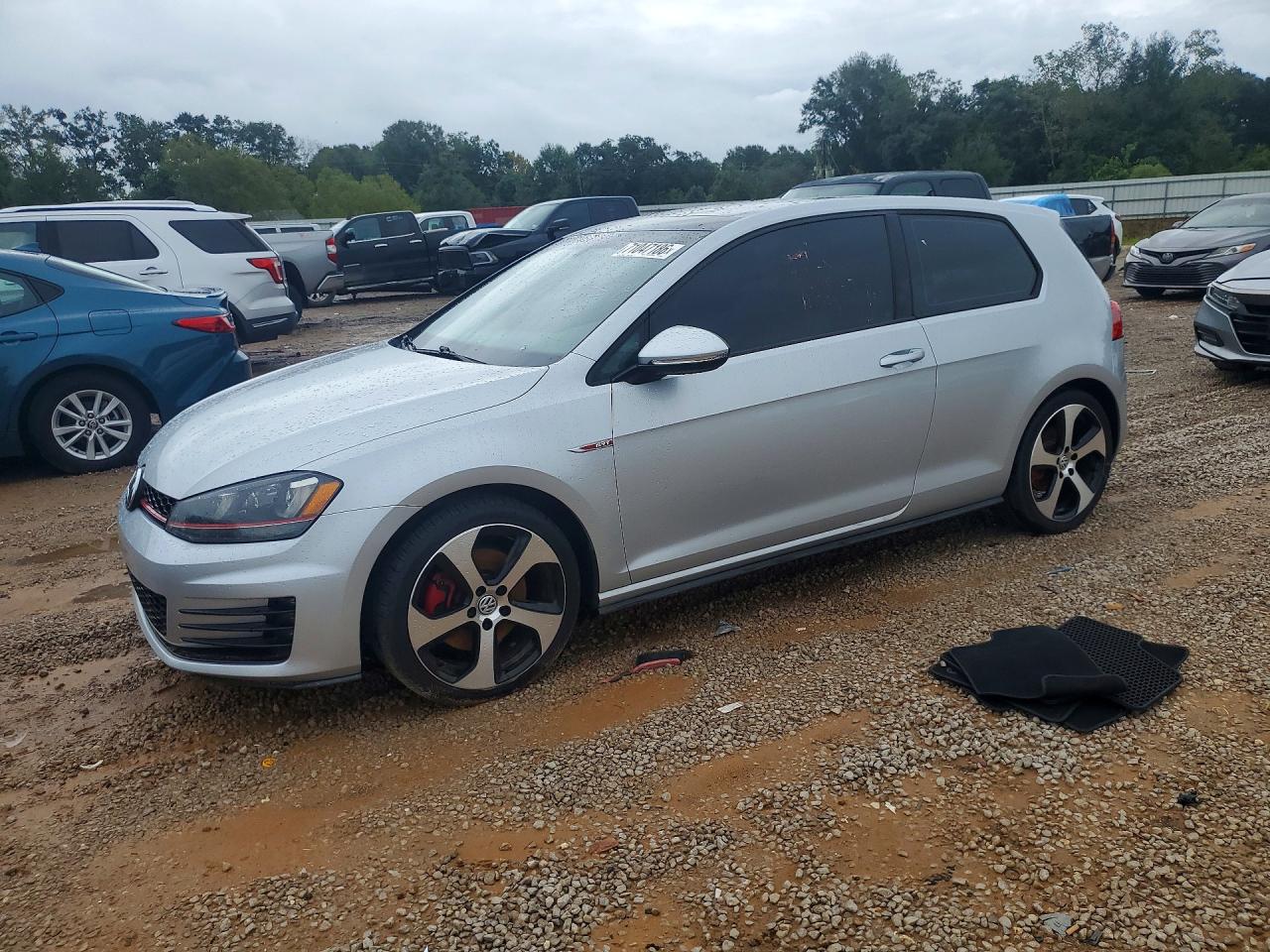 2015 VOLKSWAGEN GTI | 3VWTT7AU5FM026708 | UPCARS
