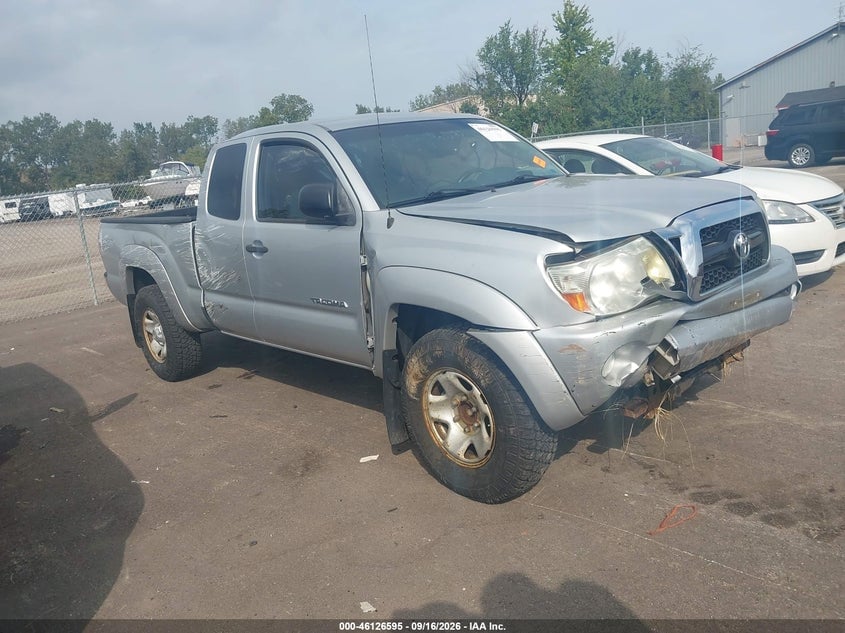 2011 TOYOTA TACOMA PRERUNNER V6 | 5TFTU4GN3BX010770 | UPCARS