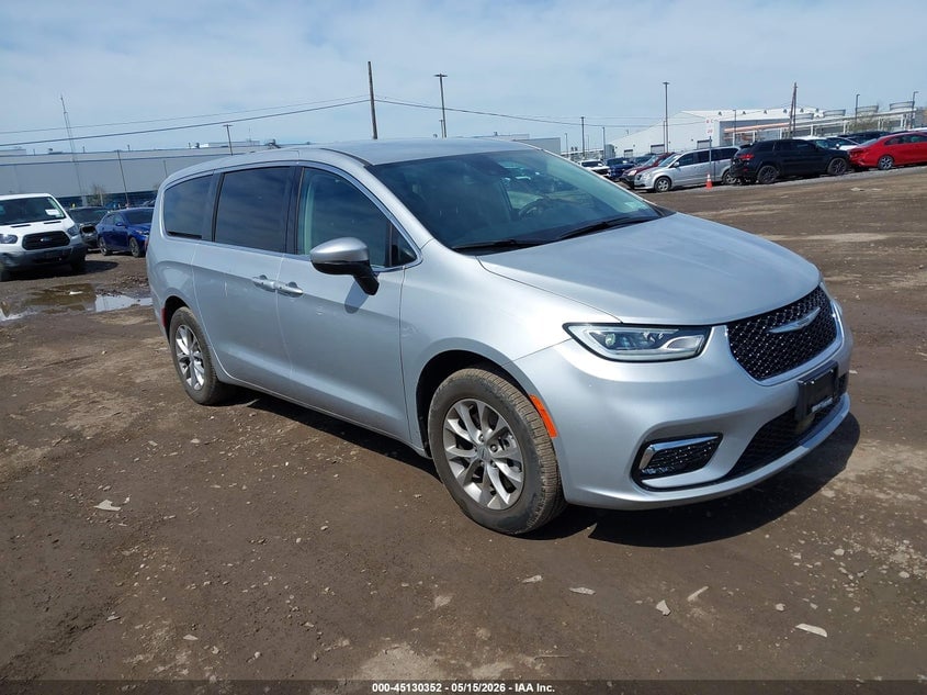 2023 CHRYSLER PACIFICA TOURING L | 2C4RC3BG4PR610235 | UPCARS