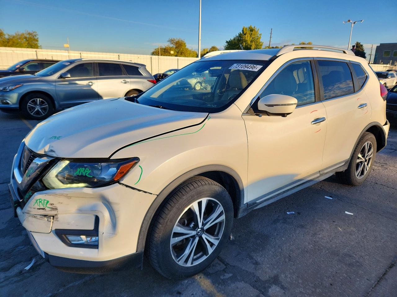 2017 NISSAN ROGUE SL | JN8AT2MV3HW275887 | UPCARS