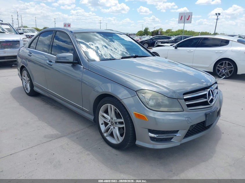 2014 MERCEDES-BENZ C 250 SPORT | WDDGF4HB9EG250366 | UPCARS