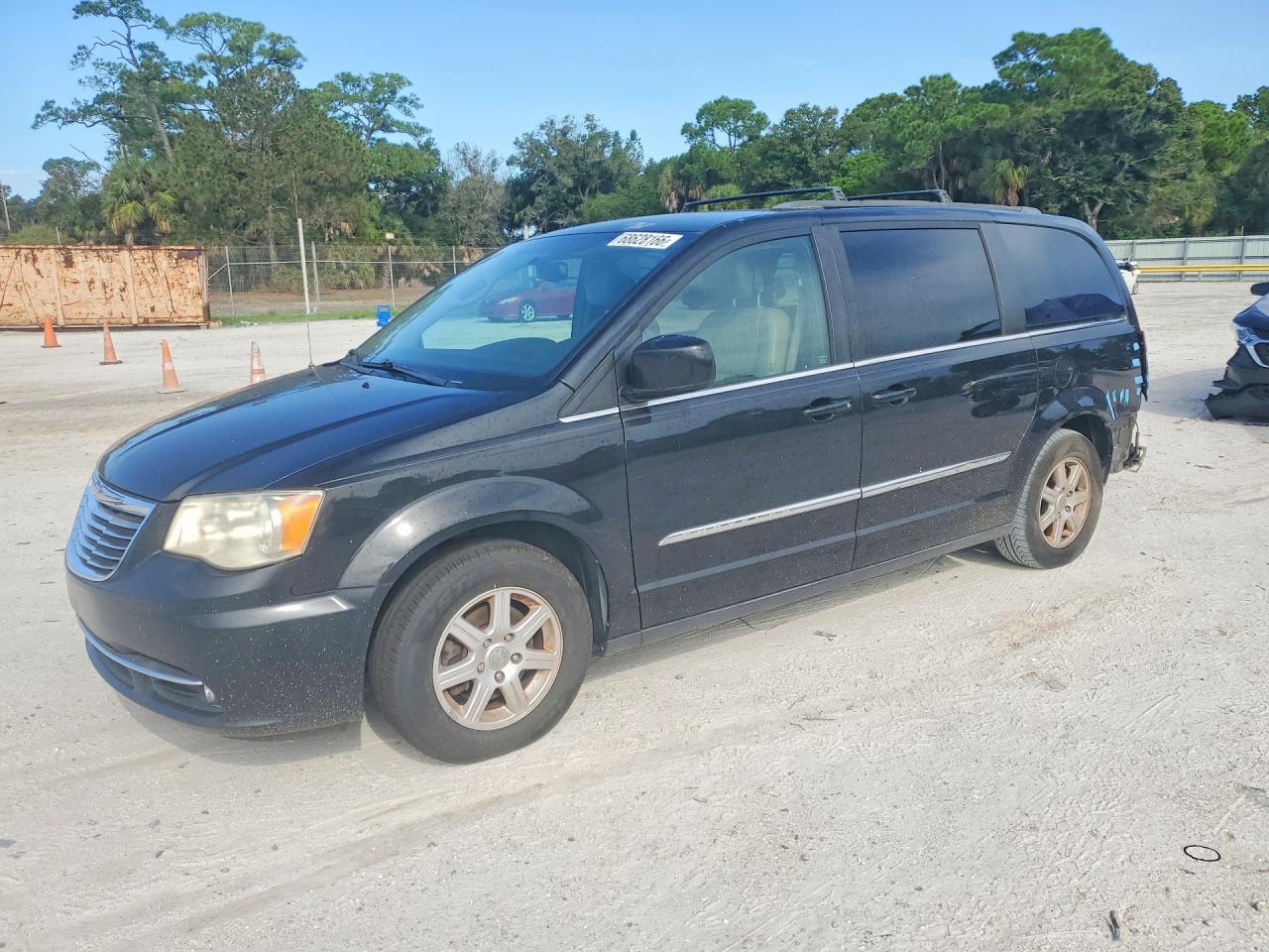 2013 CHRYSLER MINIVAN TOURING | 2C4RC1BG8DR529187 | UPCARS