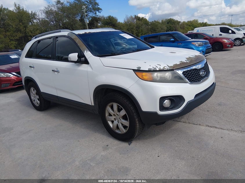 2013 KIA SORENTO LX | 5XYKT3A6XDG372269 | UPCARS