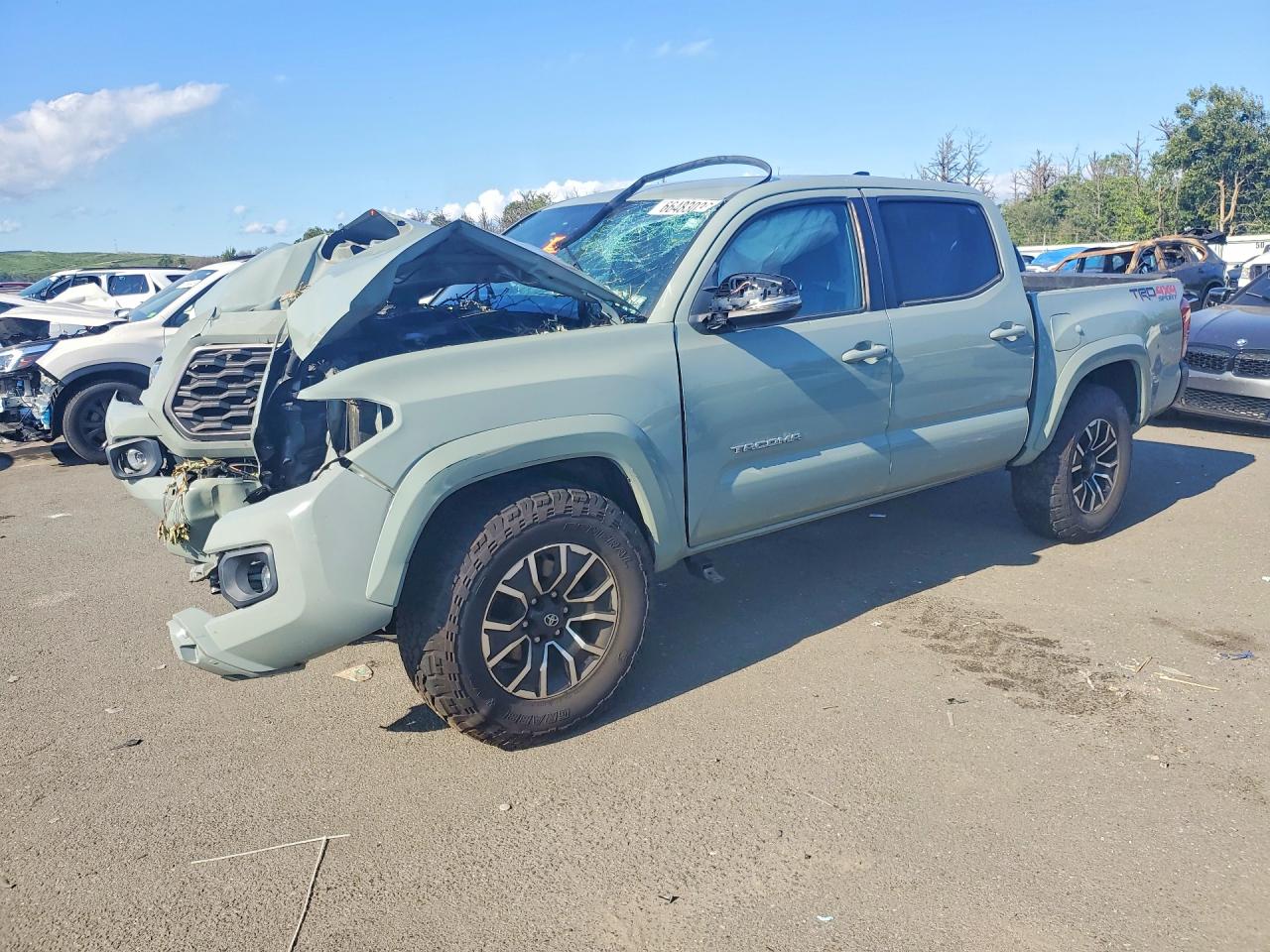 2022 TOYOTA TACOMA TRD SPORT | 3TYCZ5AN3NT087119 | UPCARS