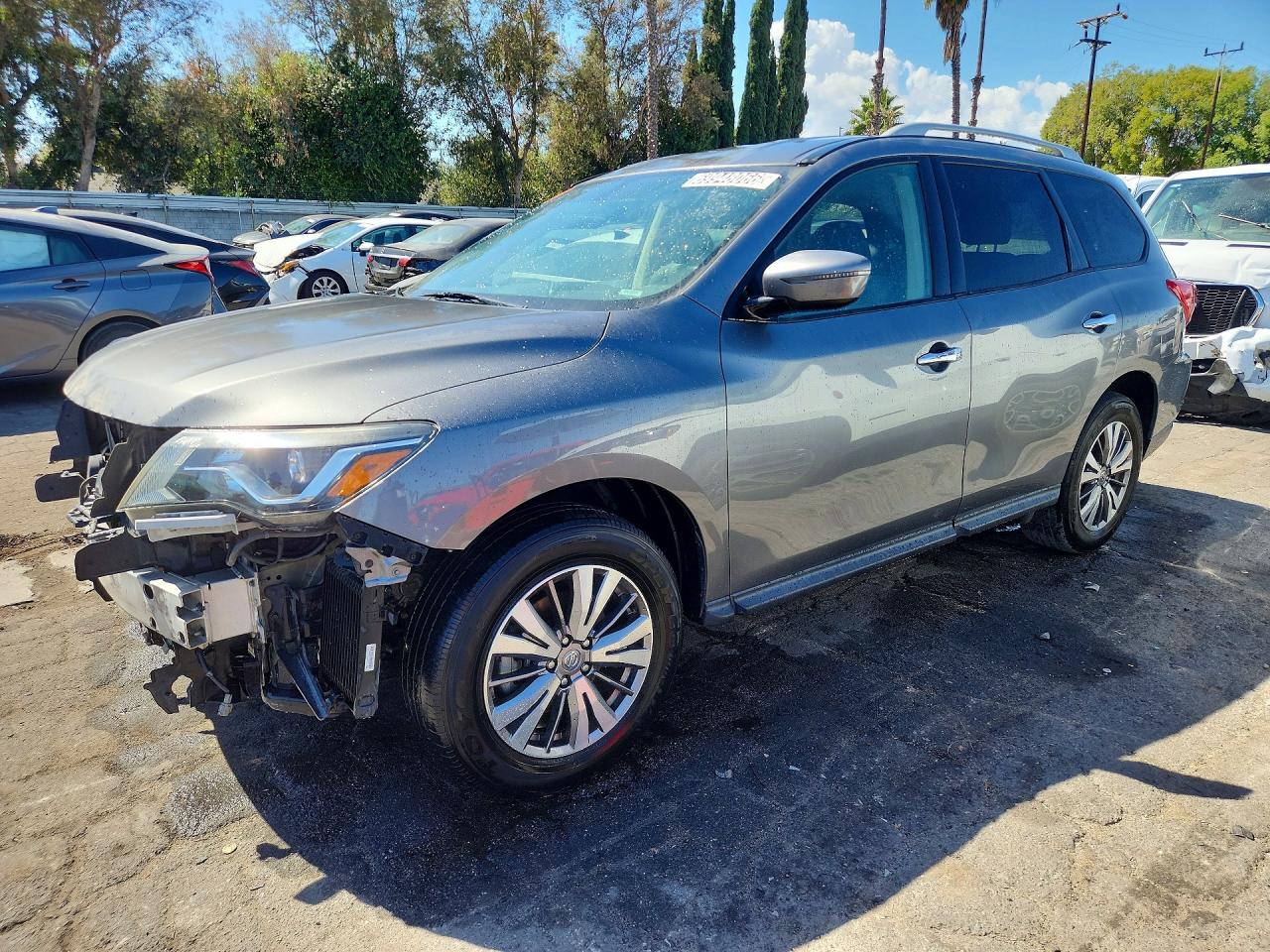 2020 NISSAN PATHFINDER SV | 5N1DR2BM4LC613207 | UPCARS
