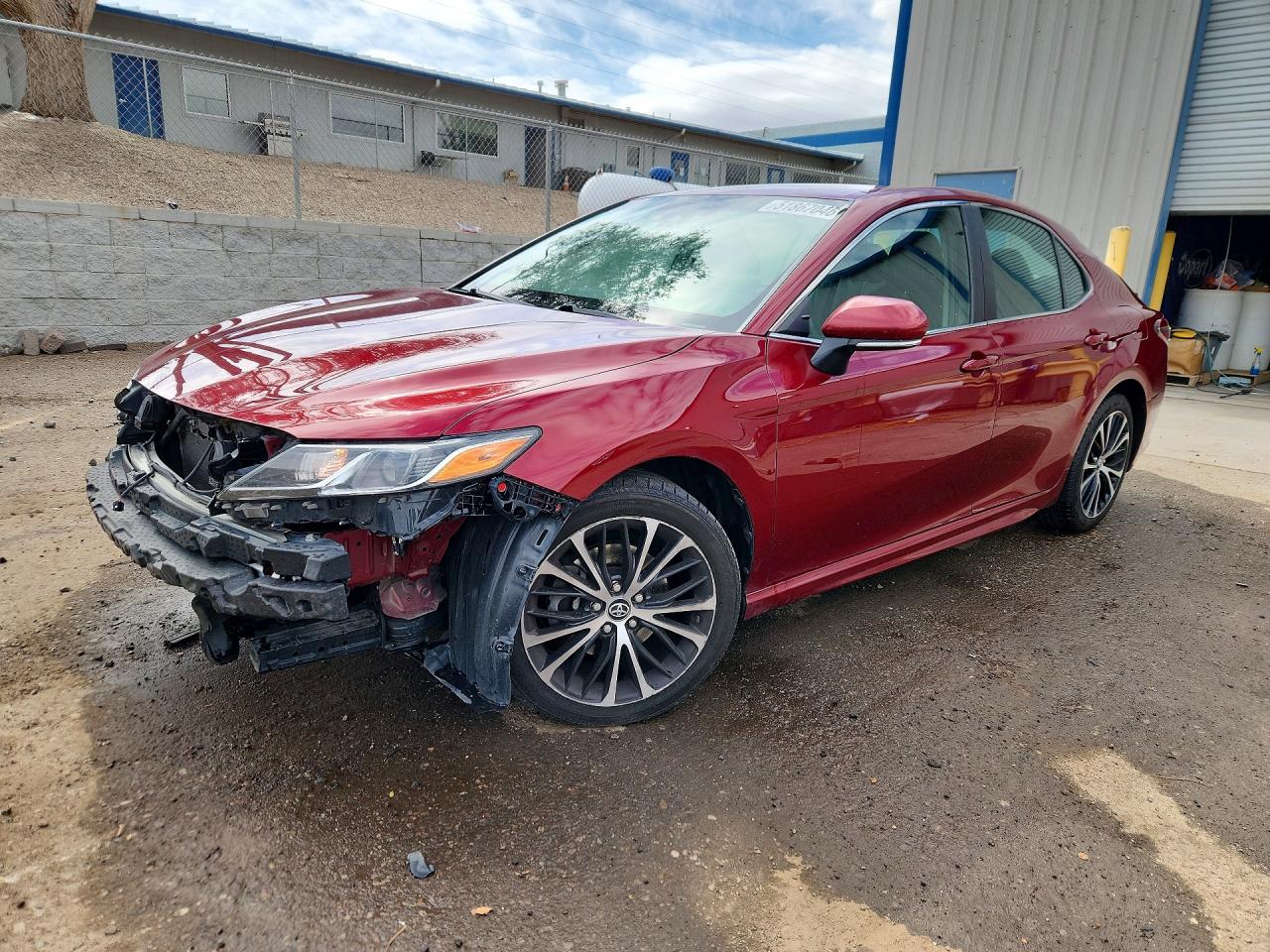 2018 TOYOTA CAMRY SE | 4T1B11HK5JU592096 | UPCARS