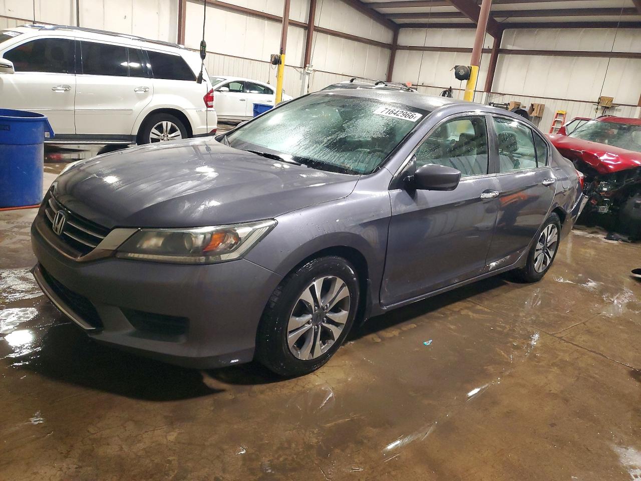 2013 HONDA ACCORD LX | 1HGCR2F37DA137809 | UPCARS