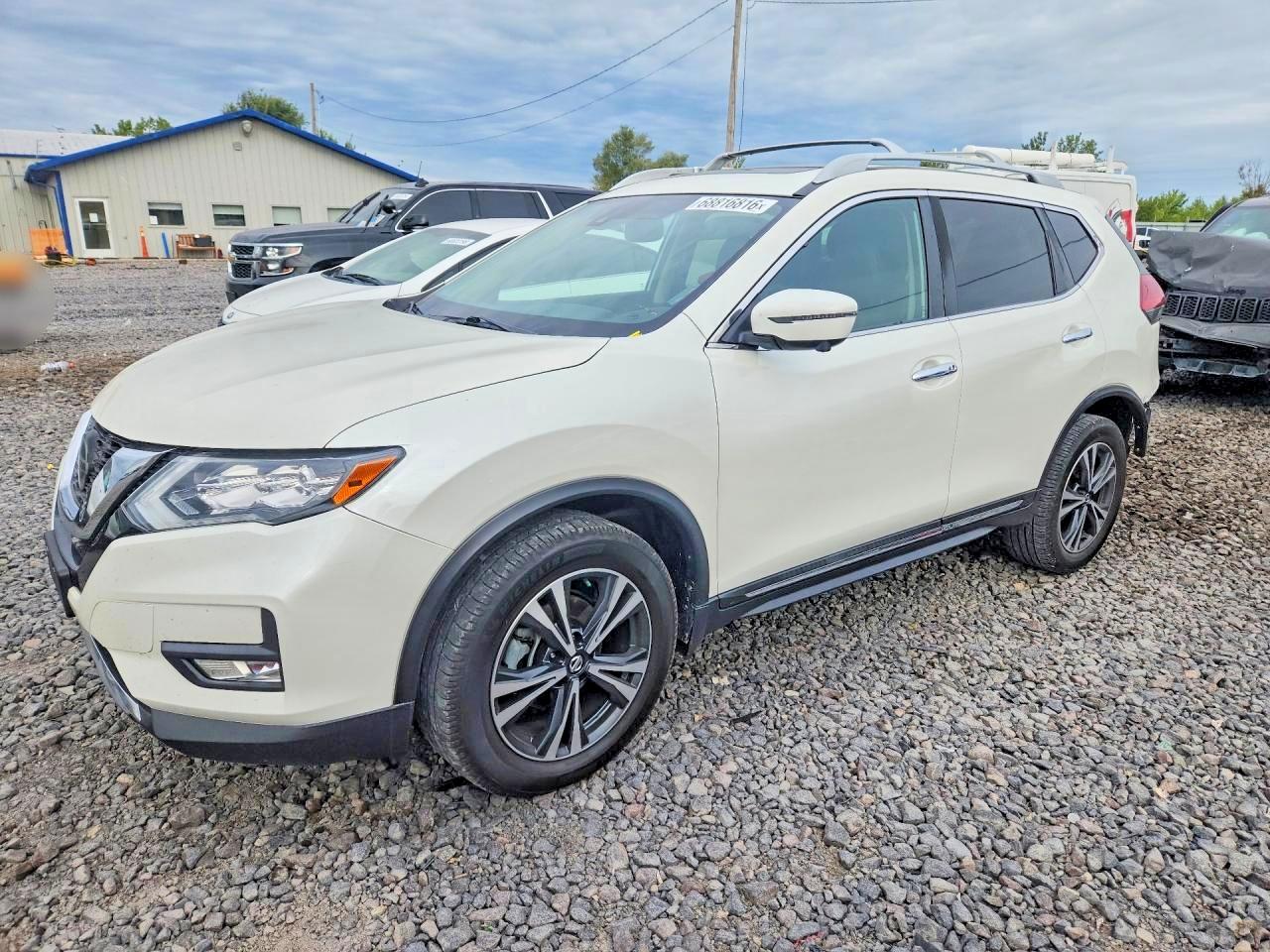 2018 NISSAN ROGUE SL | 5N1AT2MV1JC800959 | UPCARS