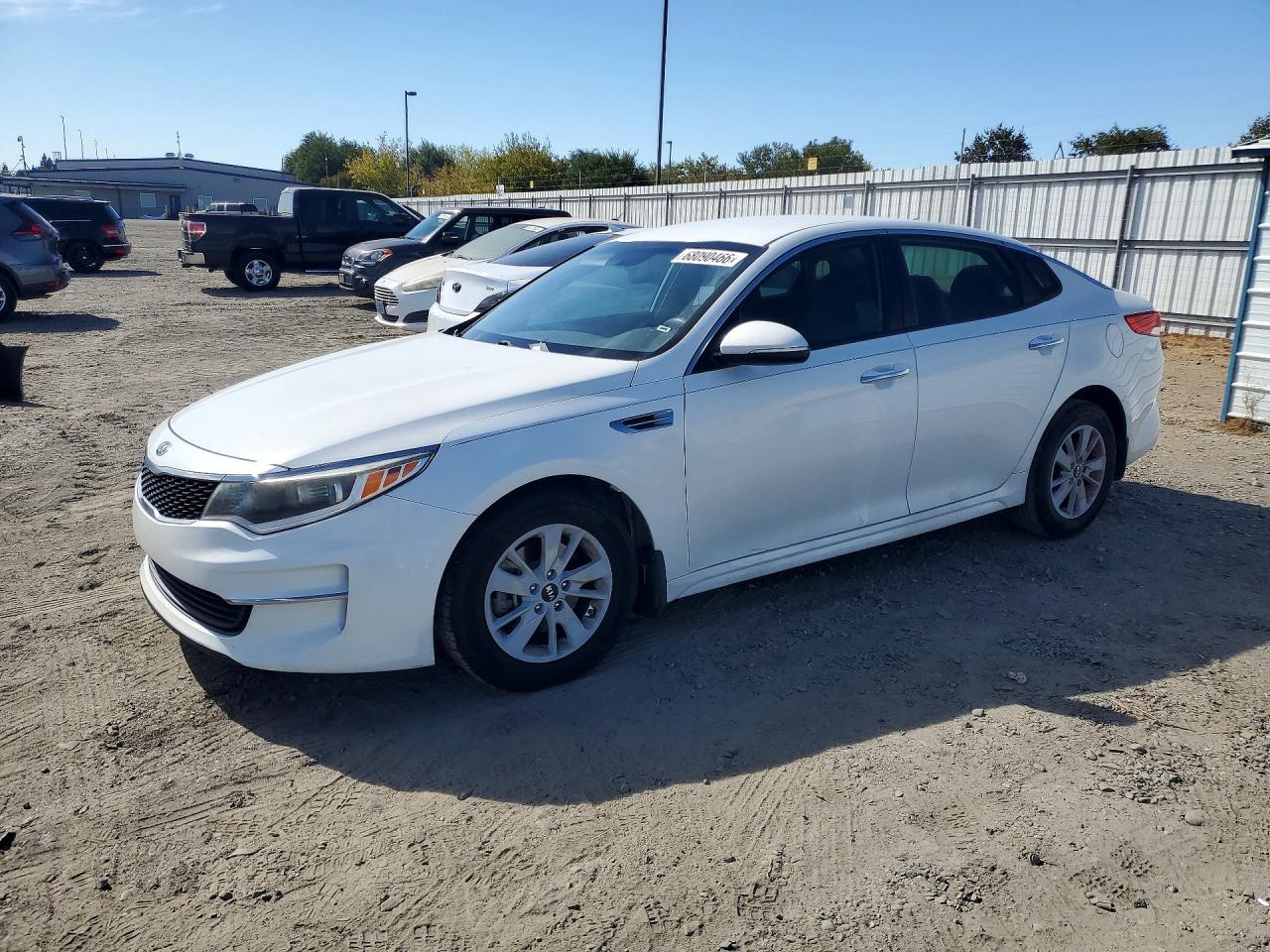 2016 KIA OPTIMA LX | 5XXGT4L39GG081074 | UPCARS