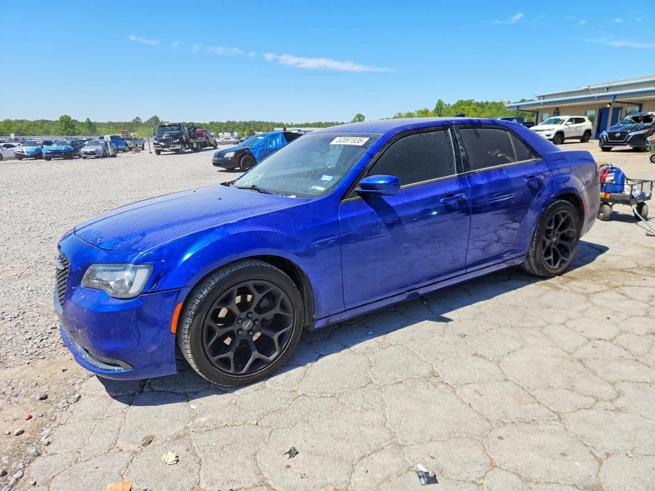 2019 CHRYSLER 300 S | 2C3CCABG3KH515419 | UPCARS