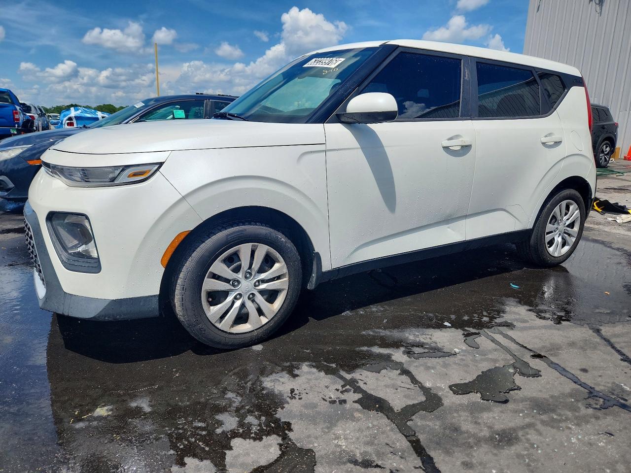 2021 KIA SOU LX | KNDJ23AU4M7769373 | UPCARS