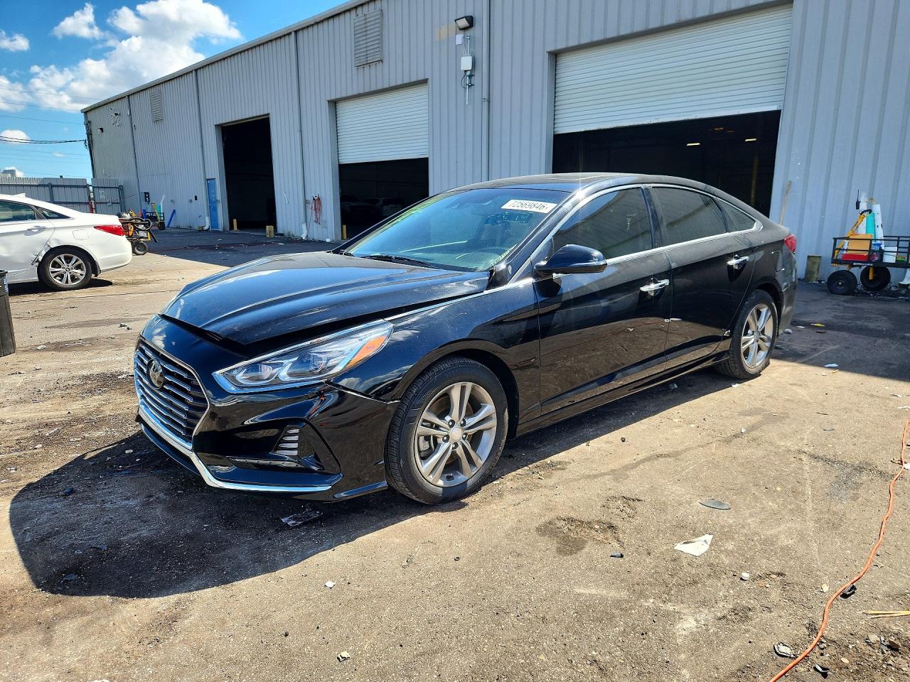 2018 HYUNDAI SONATA LIMITED | 5NPE34AF9JH653986 | UPCARS
