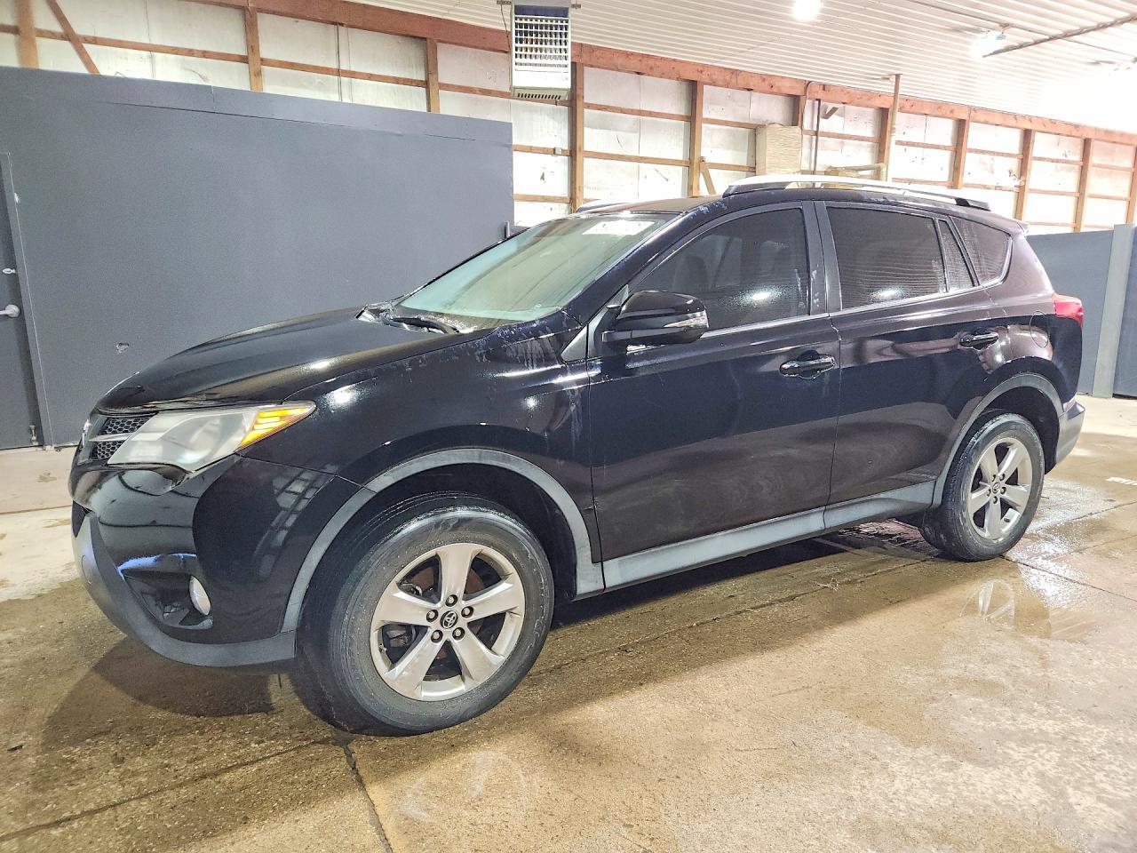 2015 TOYOTA RAV4 XLE | 2T3WFREV4FW175518 | UPCARS
