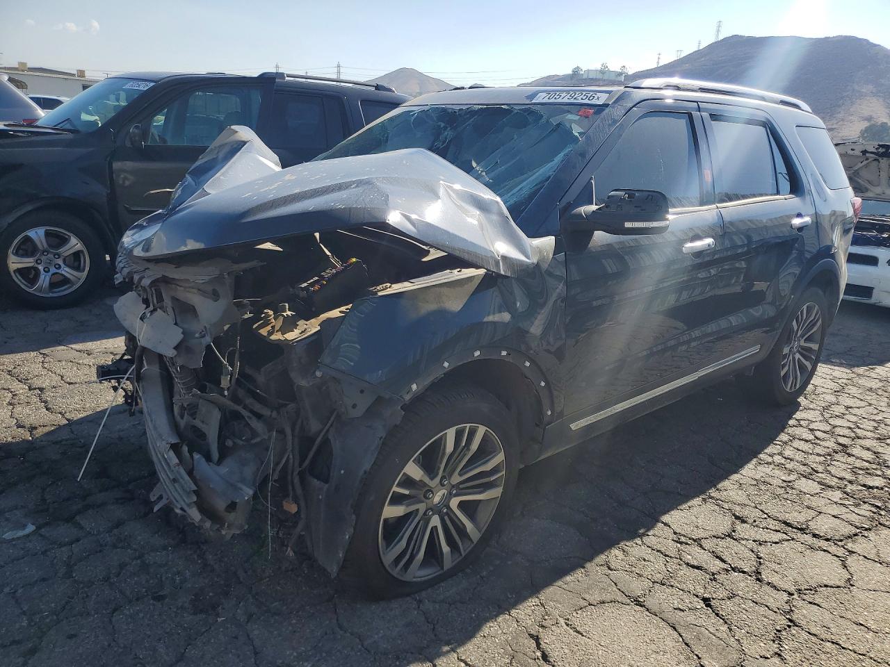 2017 FORD EXPLORER PLATINUM | 1FM5K8HT2HGE39034 | UPCARS