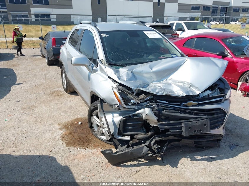 2020 CHEVROLET TRAX FWD LT | 3GNCJLSBXLL310150 | UPCARS