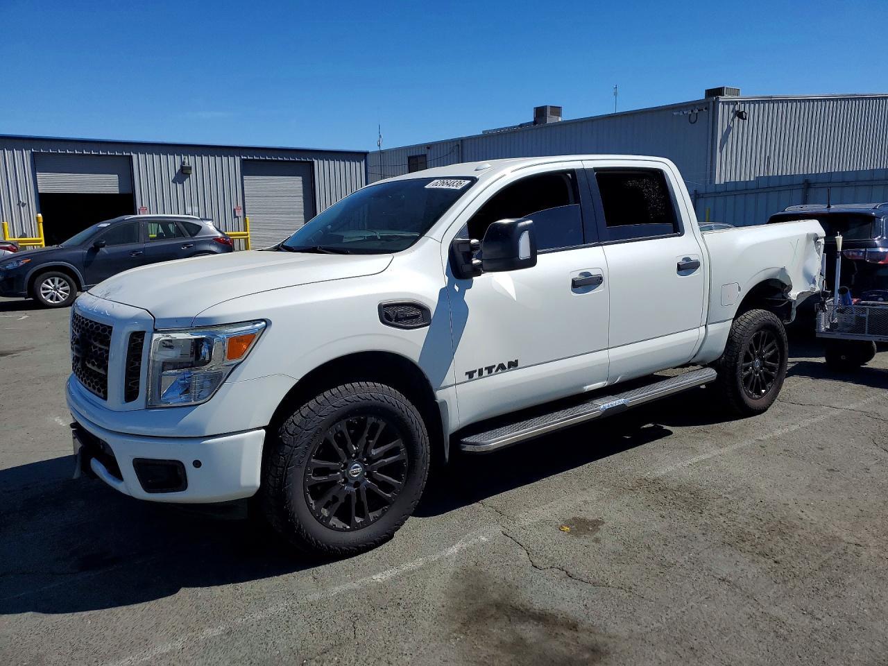 2017 NISSAN TITAN | 1N6AA1E56HN539553 | UPCARS