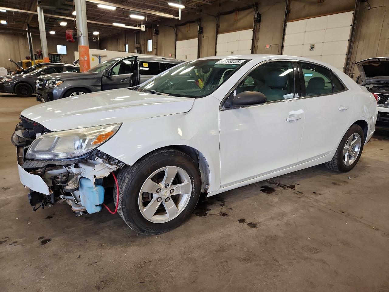 2015 CHEVROLET MALIBU LS | 1G11A5SL2FF299642 | UPCARS