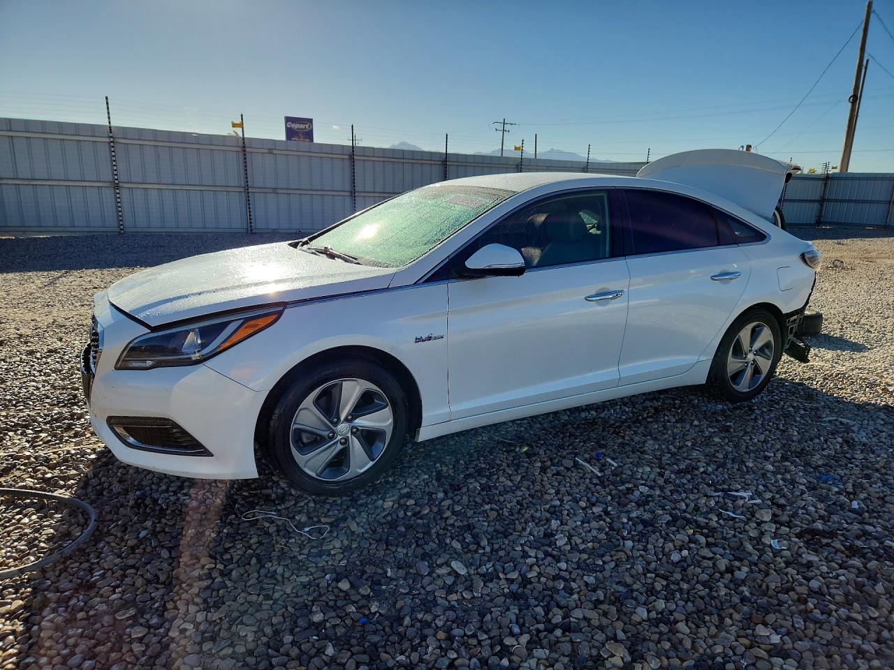 2017 HYUNDAI SONATA LIMITED | KMHE34L1XHA048017 | UPCARS