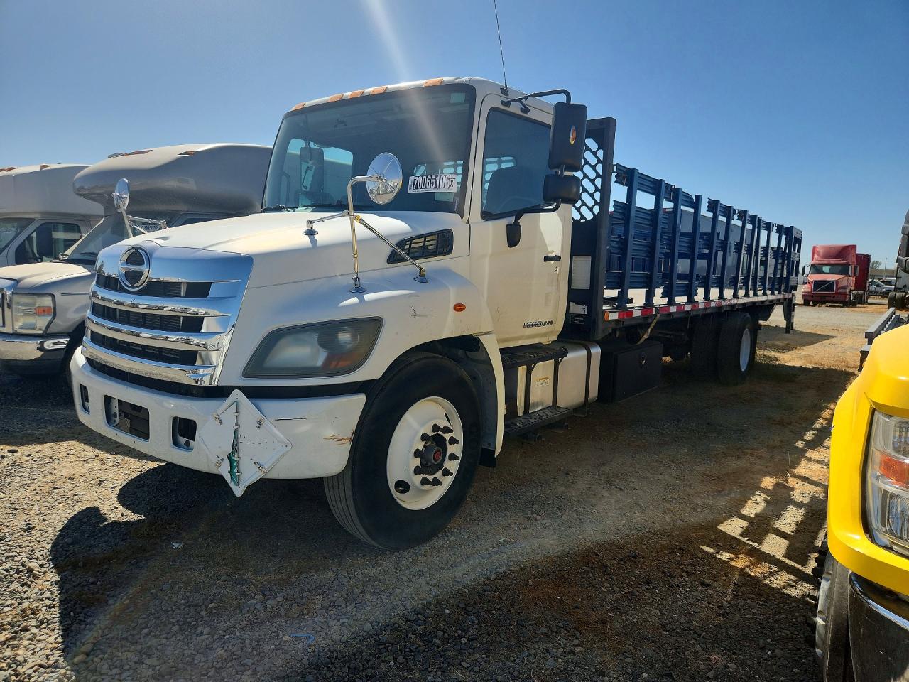 2018 HINO ALL OTHER 338 FLATBED TRUCK | 5PVNV8JVXJ4S57774 | UPCARS