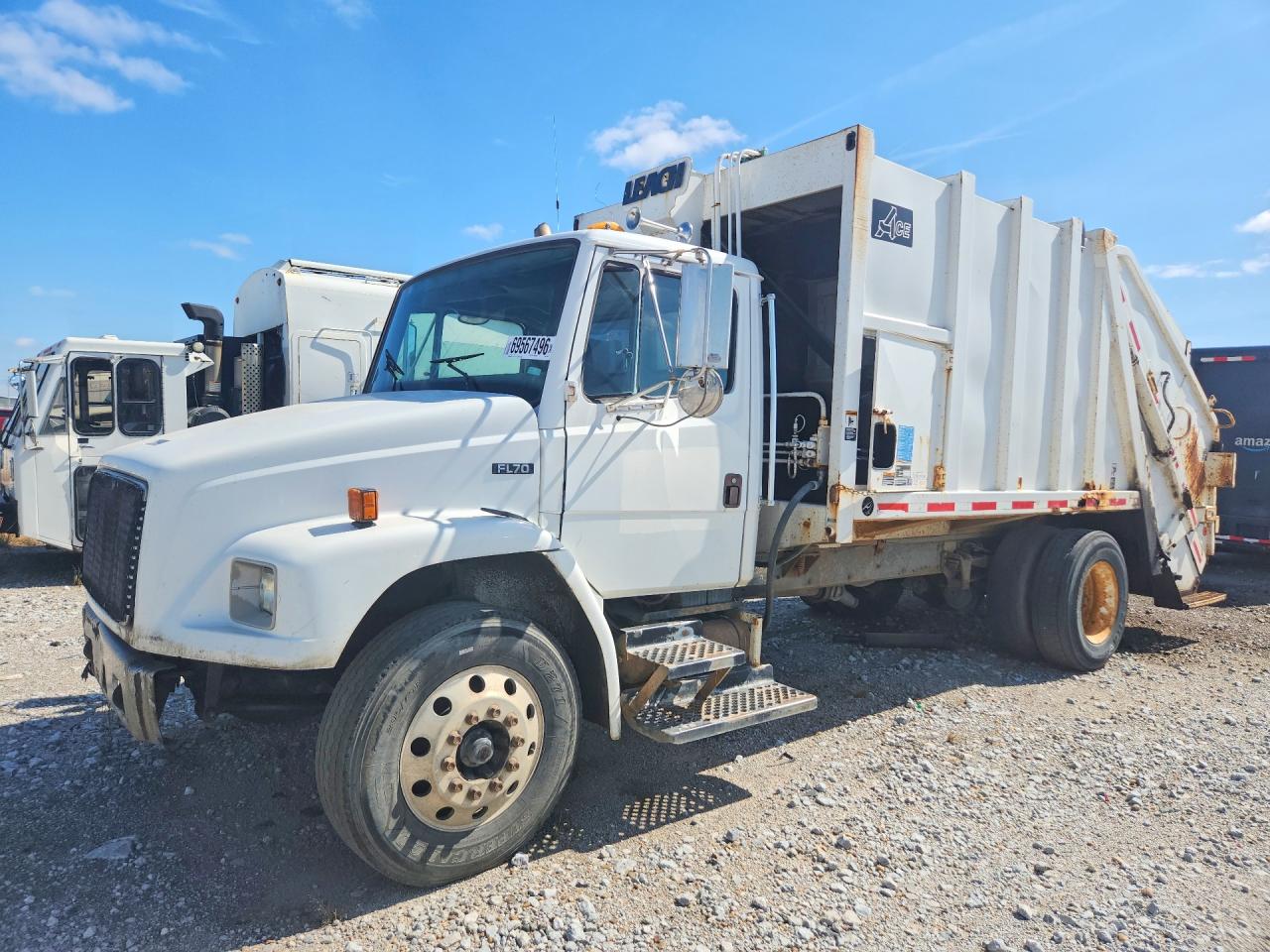 2002 FREIGHTLINER ALL OTHER FL70 | 1FVABTAK92HJ54621 | UPCARS