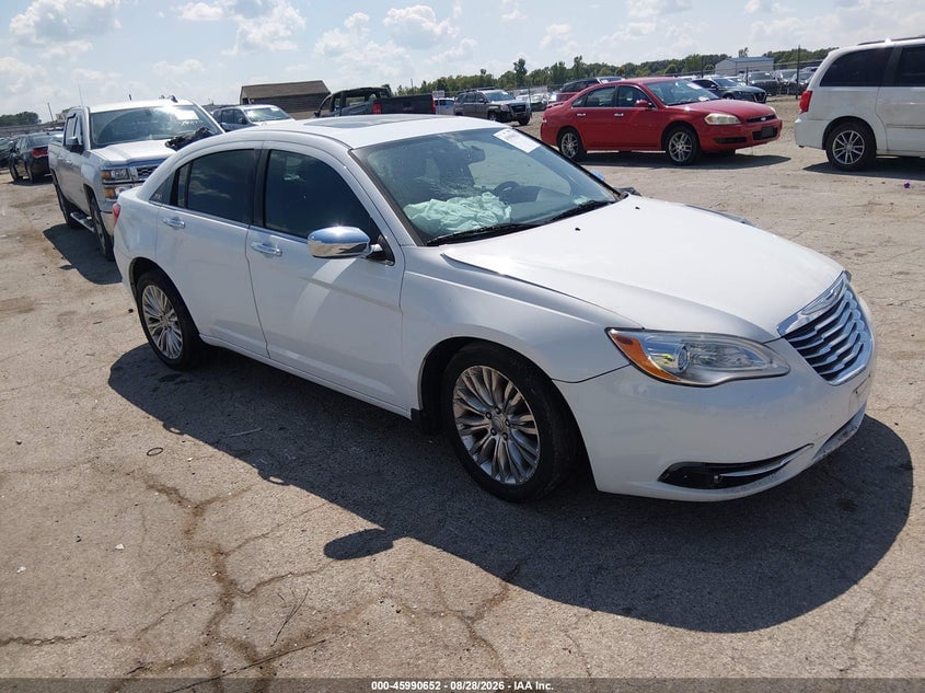 2011 CHRYSLER 200 LIMITED | 1C3BC2FG4BN548433 | UPCARS