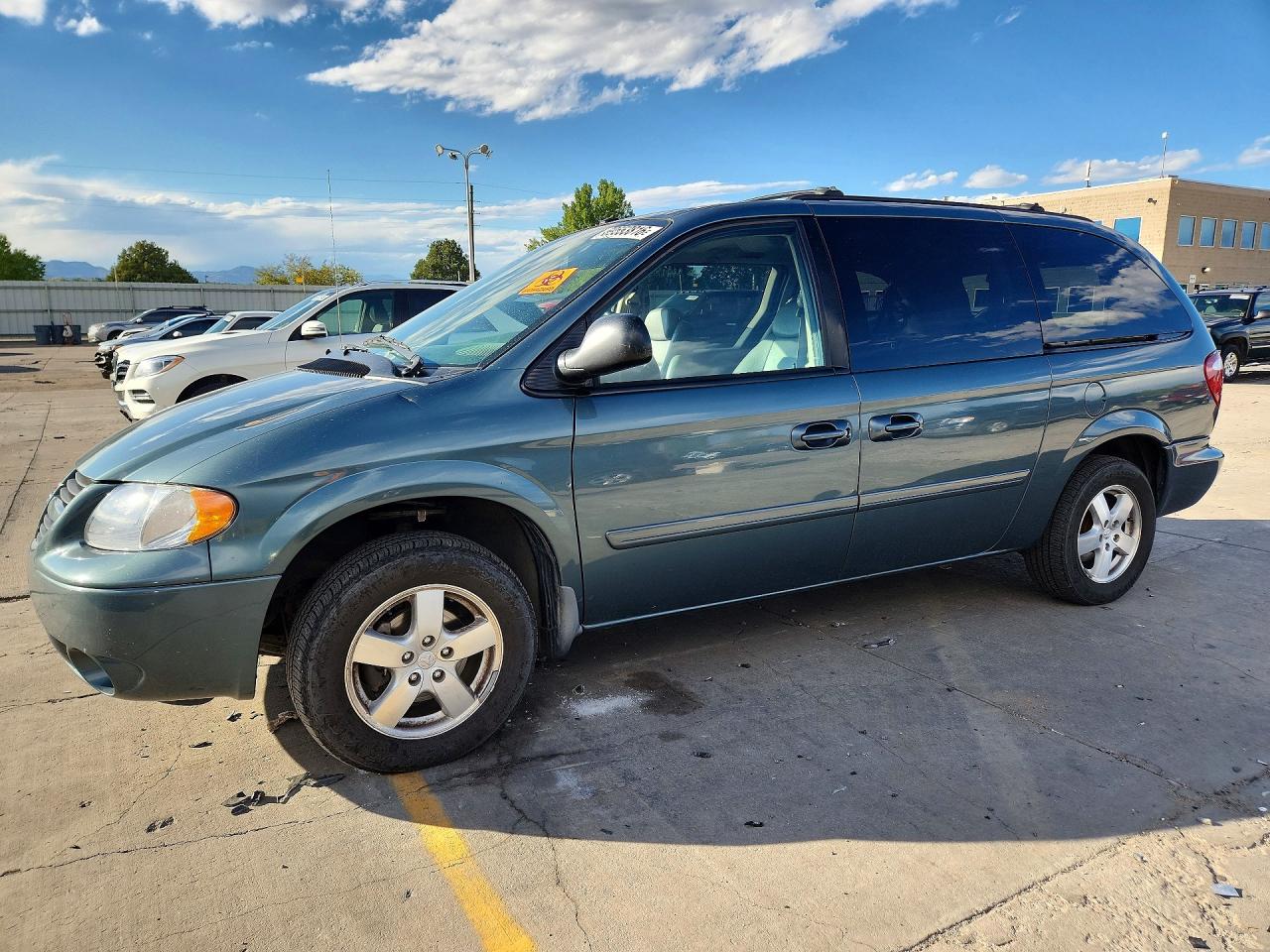 2007 DODGE CARAVAN SXT | 2D4GP44L17R159800 | UPCARS