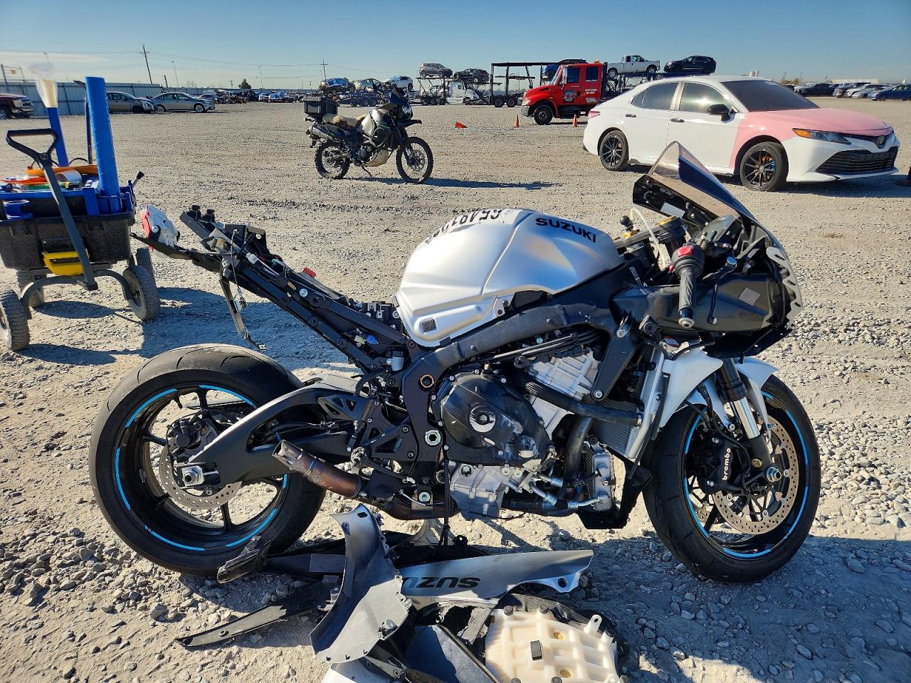 2025 SUZUKI GSXR1000 | JS1DM11BXS7100607 | UPCARS