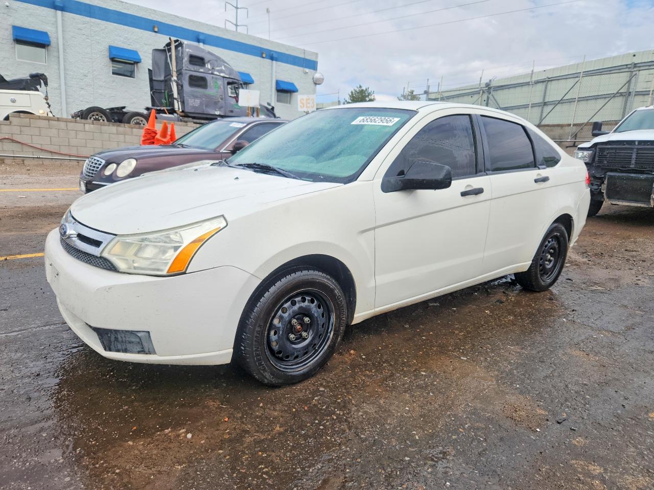 2011 FORD FOCU S | 1FAHP3EN2BW159452 | UPCARS