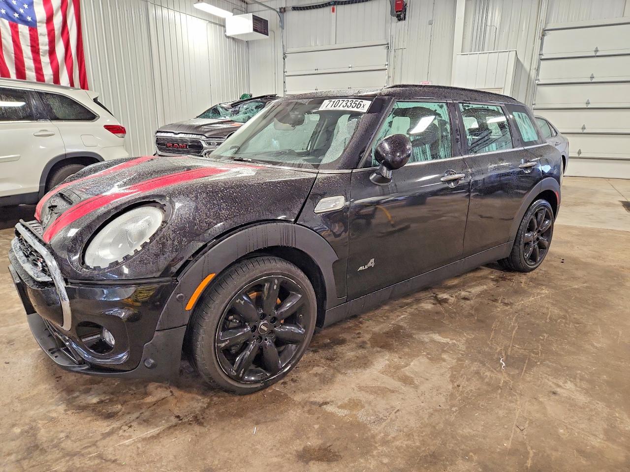 2018 MINI COOPER S CLUBMAN ALL4 | WMWLU5C54J2G02783 | UPCARS