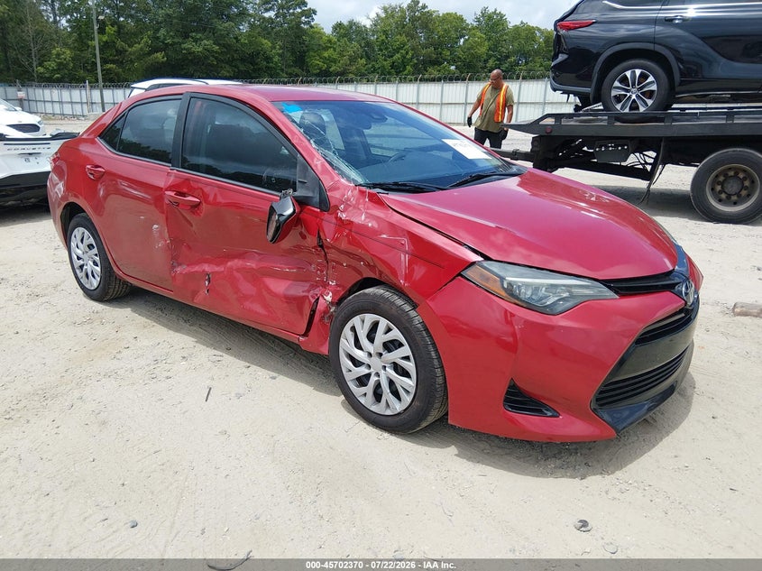 2018 TOYOTA COROLLA LE | 5YFBURHE6JP812041 | UPCARS