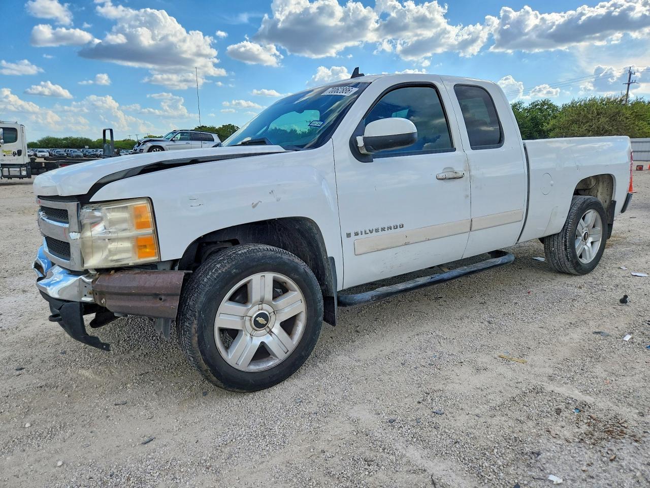 2008 CHEVROLET SILVERADO C1500 | 2GCEC19J581111884 | UPCARS