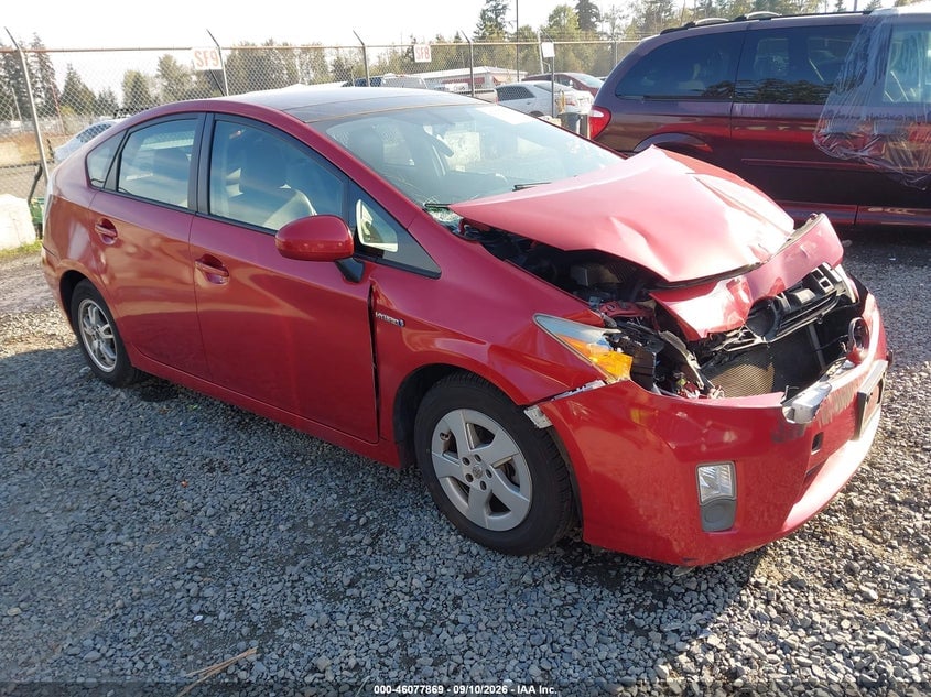 2011 TOYOTA PRIUS FOUR | JTDKN3DU1B1417584 | UPCARS