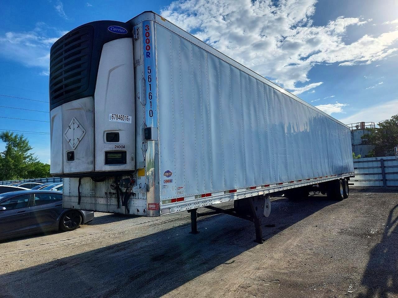 2014 UTILITY '53 REEFER 53 F TRAILERS - REFRIGERATED BEVERAGE TRAILER | 1UYVS2531EM871005 | UPCARS